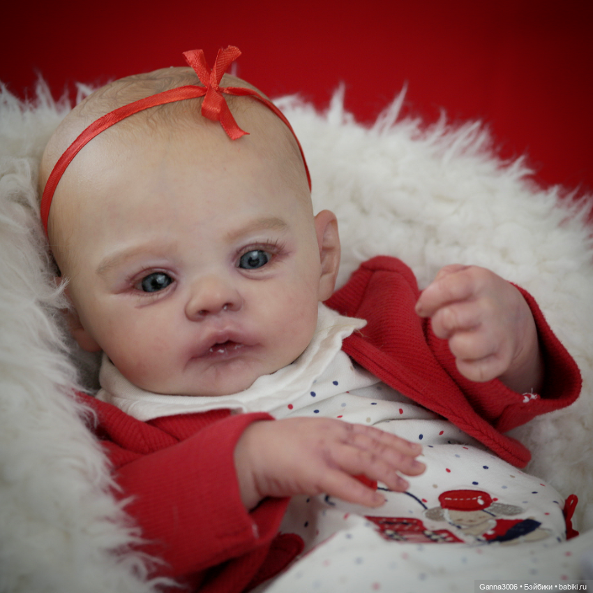 Малышка Медея( Meadow by Andrea Arcello)