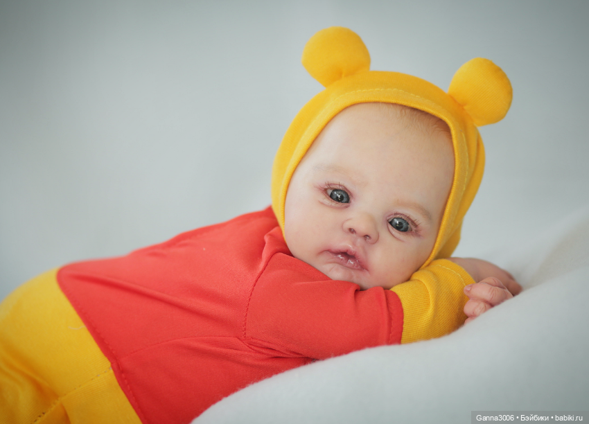 Малышка Медея( Meadow by Andrea Arcello)