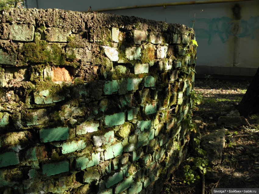 Три платья для Дюймовочки