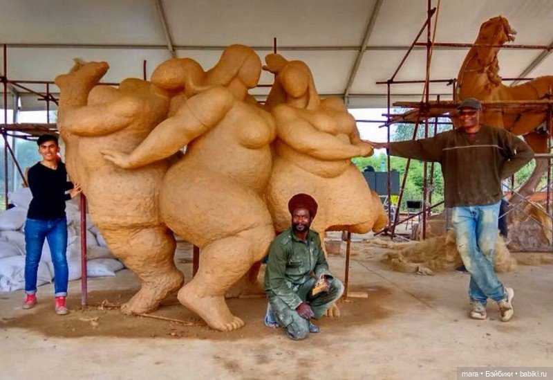 Нигерийский скульптор Nnamdi Okonkwo