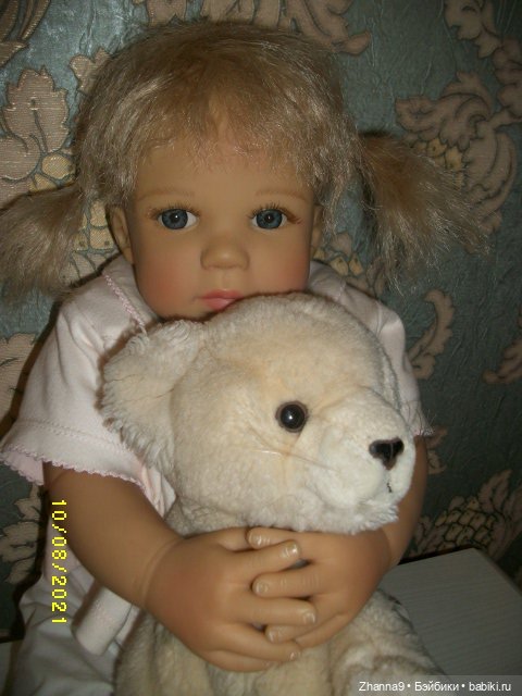 "Так много девушек хороших..."