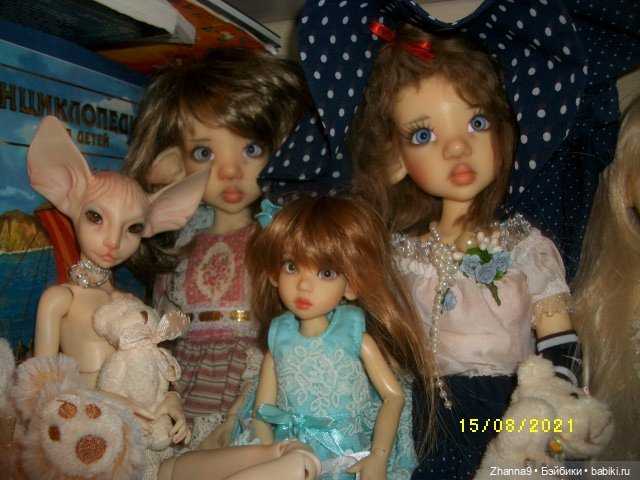 "Так много девушек хороших..."