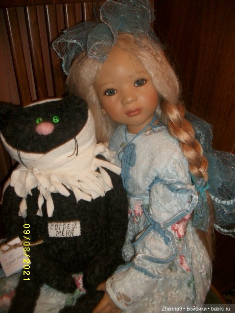 "Так много девушек хороших..."