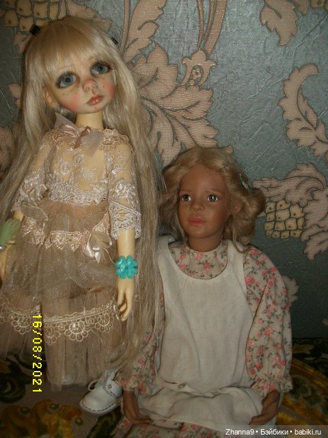 "Так много девушек хороших..."