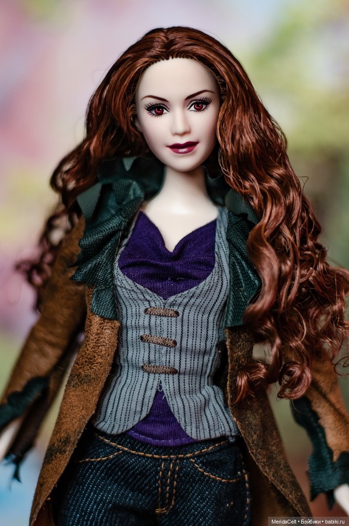 Сумерки: Виктория — Портретные куклы знаменитостей: звезды кино (фото 2)