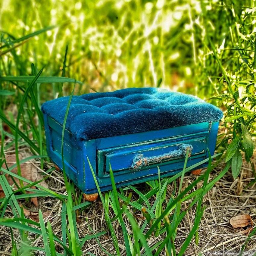 Банкетка! Похвастаюсь — Мебель для кукол и домиков: фото (фото 2)