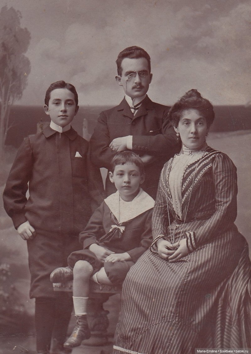 Фото старинные фото семьи
