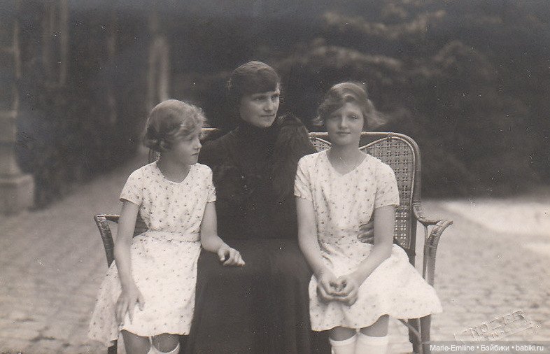 Старинные семейные фотографии