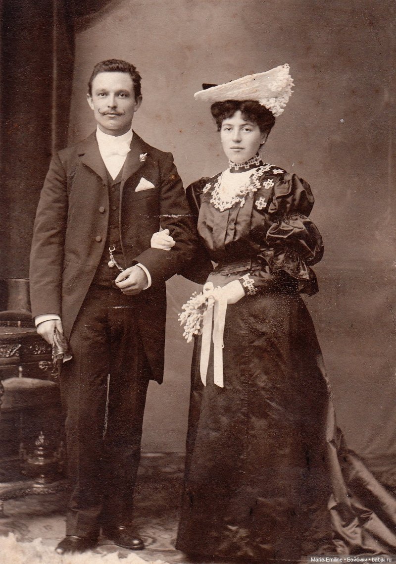 Старинные семейные фотографии