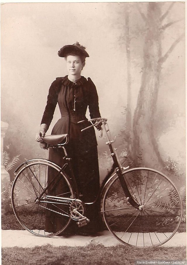 Дамы на старинных фотографиях