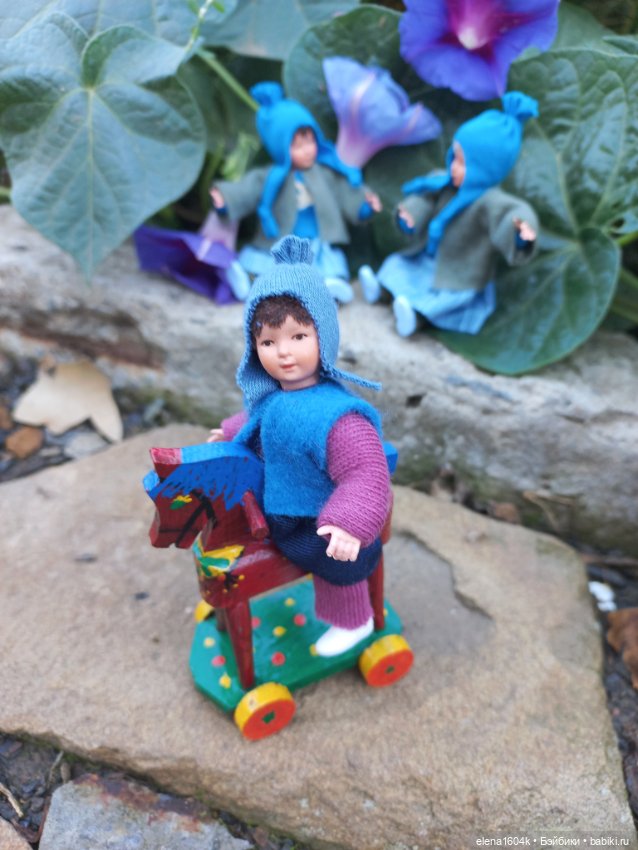 Прогулка Дюймовочек — Игровые мини