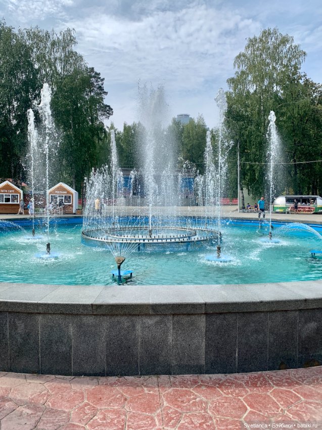 Часть 1. Прогулка в ЦПКиО им. Маяковского г. Екатеринбург с куклами Biggers