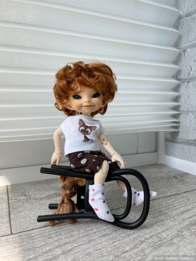 Когда у малышей появились свои стульчики