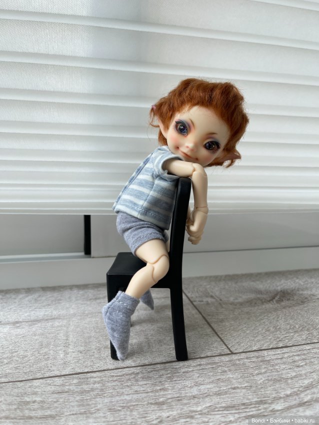 Когда у малышей появились свои стульчики (фото 8)