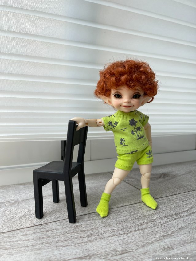 Когда у малышей появились свои стульчики (фото 3)