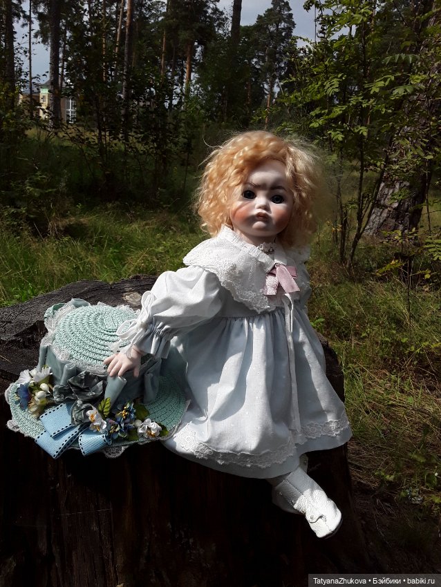 "Скоро осень, за окнами август..."