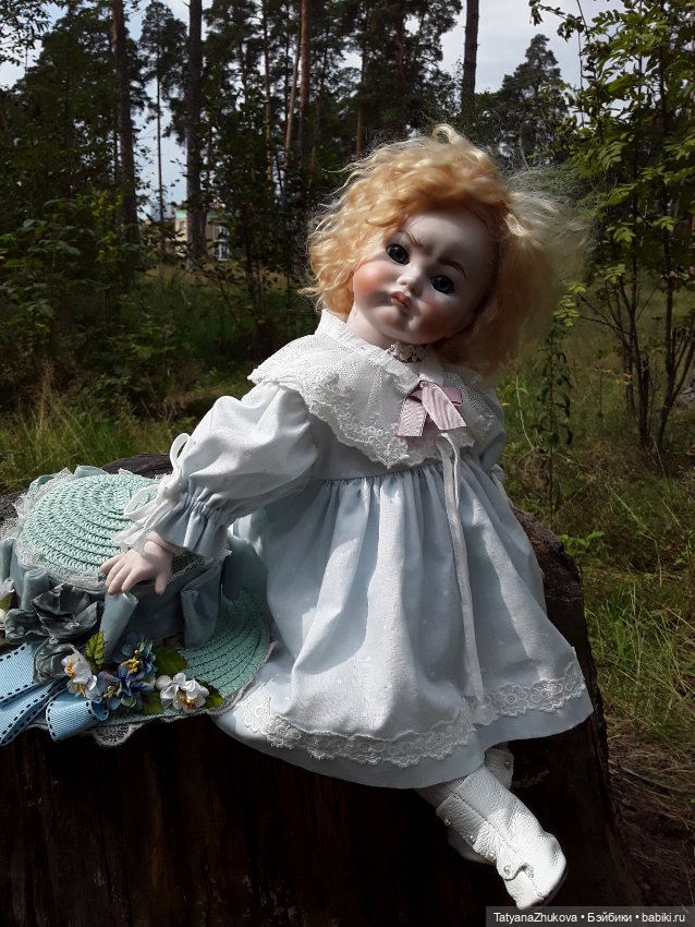 "Скоро осень, за окнами август..."