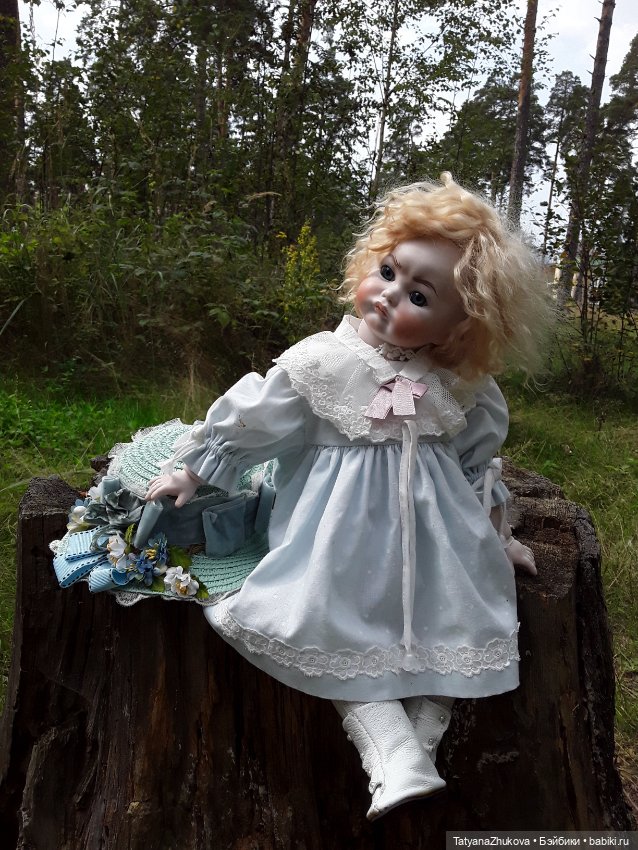 "Скоро осень, за окнами август..."