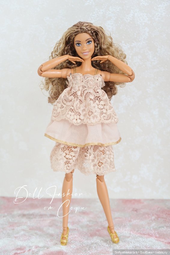 Моя первая сшитая серия одежды на барби одного фасона, в разной цветовой гамме (фото 8)