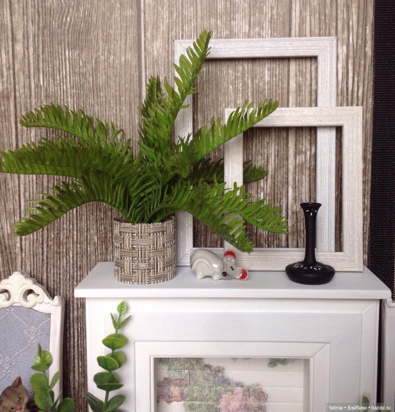 Ещё один малюююсенький МК в копилку всем желающим самостоятельно оформить кукольный интерьер