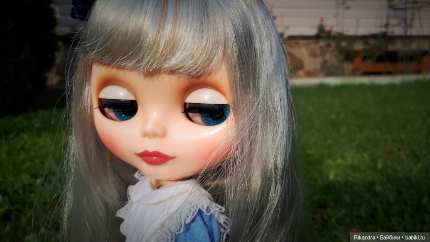Blythe которая гуляет сама по себе