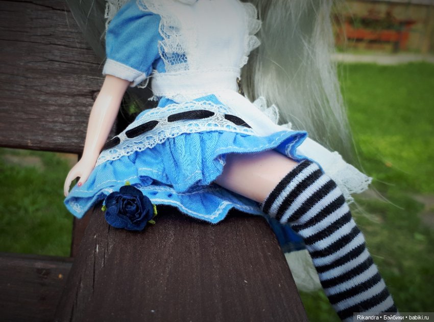 Blythe которая гуляет сама по себе