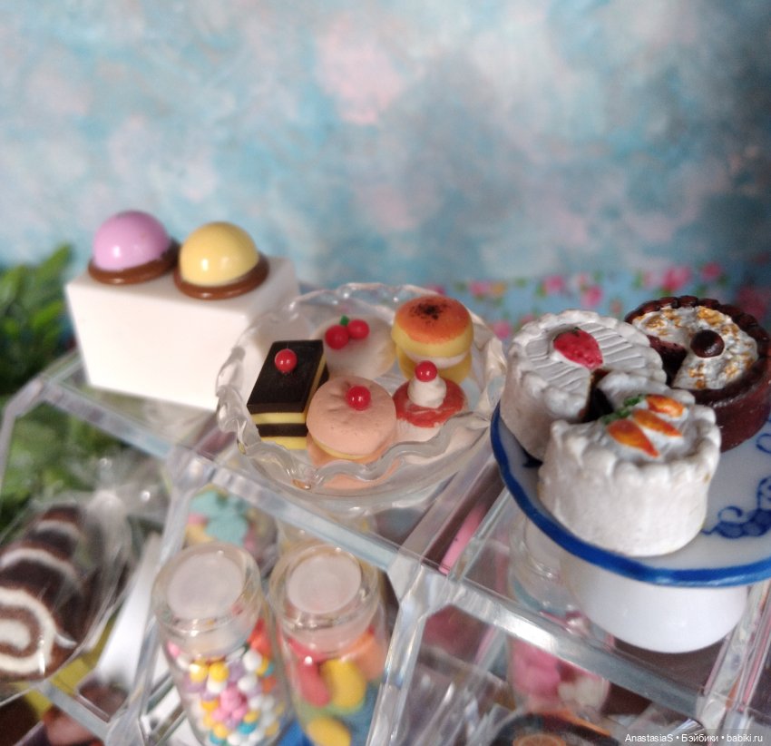 Зарисовки кукольной жизни 14 кафе"Сладкая жизнь"