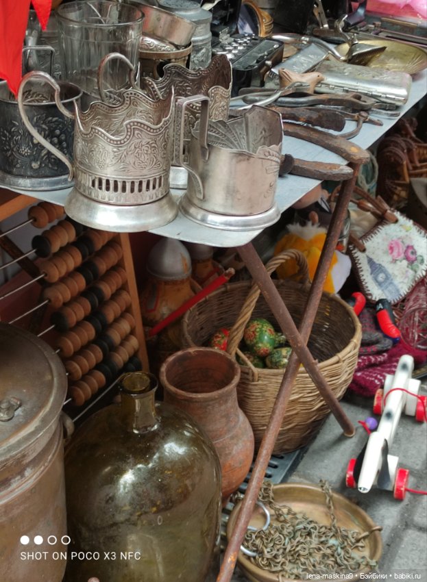 Прогулка по Вернисажу, в Сергиевом Посаде