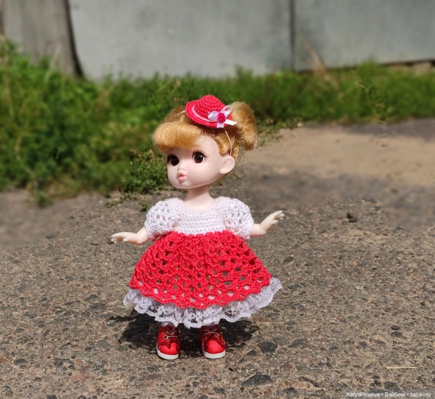 Обновки для Сонечки и немного фото с прогулки