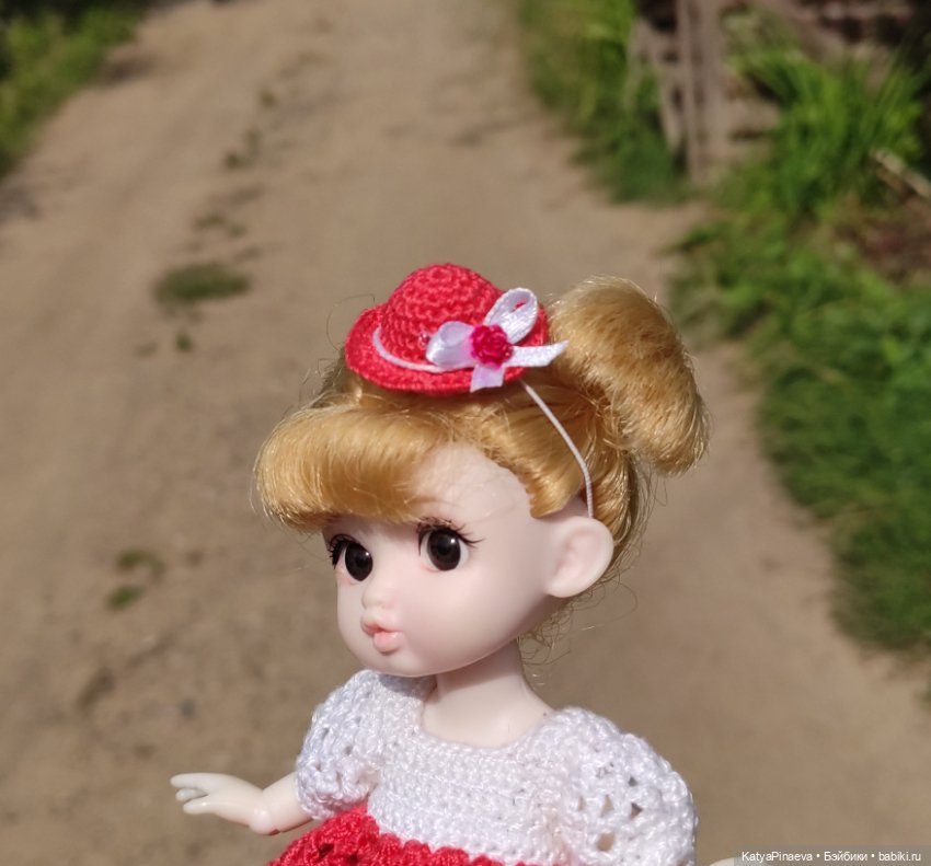 Обновки для Сонечки и немного фото с прогулки (фото 2)