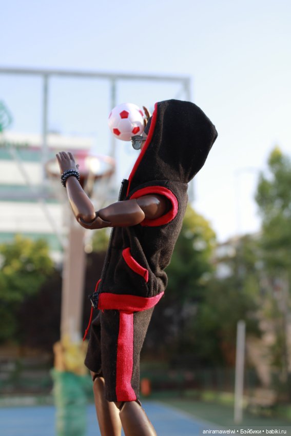 Джем на стадионе — Куклы Barbie (Барби): Looks