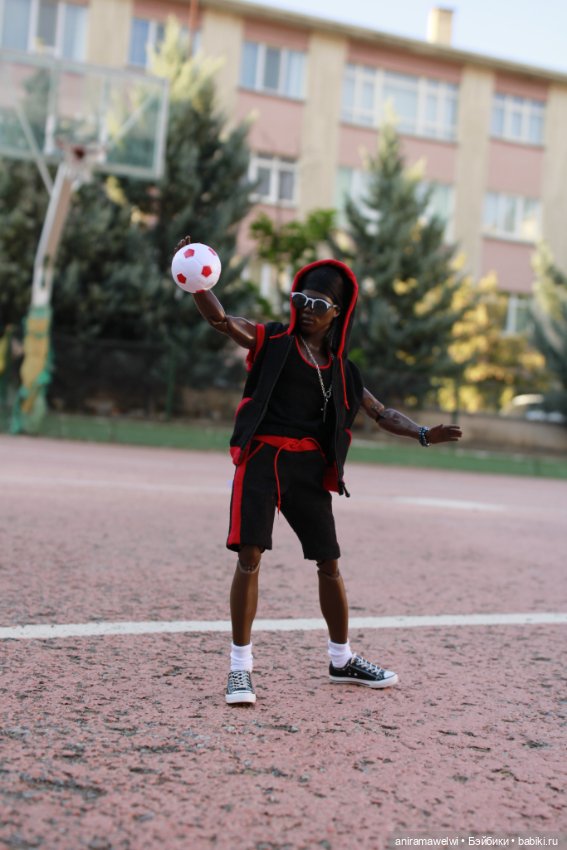 Джем на стадионе — Куклы Barbie (Барби): Looks