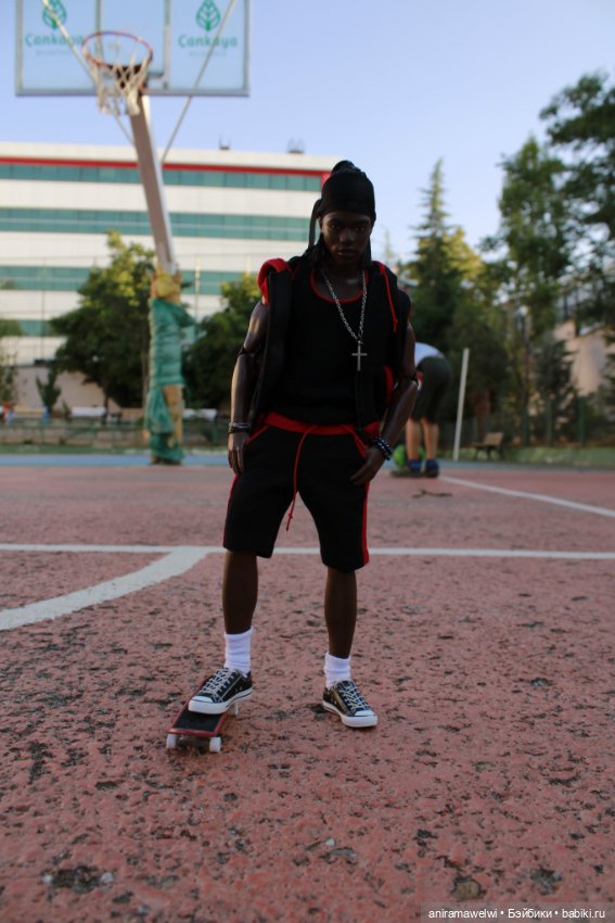 Джем на стадионе — Куклы Barbie (Барби): Looks