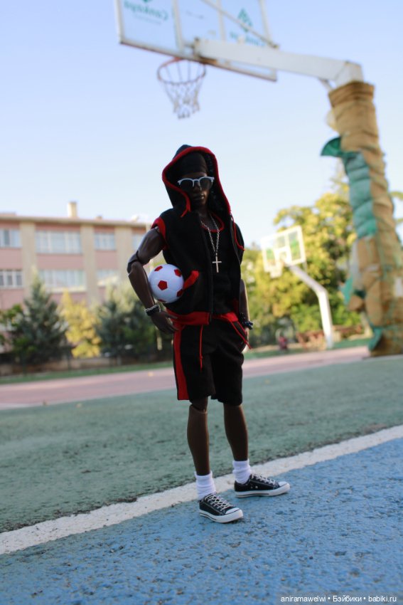 Джем на стадионе — Куклы Barbie (Барби): Looks