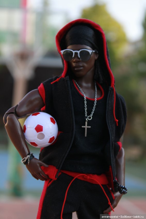 Джем на стадионе — Куклы Barbie (Барби): Looks (фото 10)