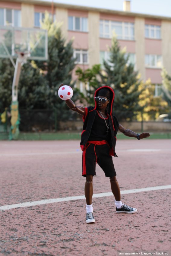 Джем на стадионе — Куклы Barbie (Барби): Looks