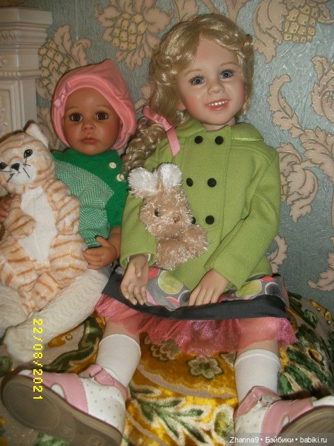 "Так много девушек хороших..."