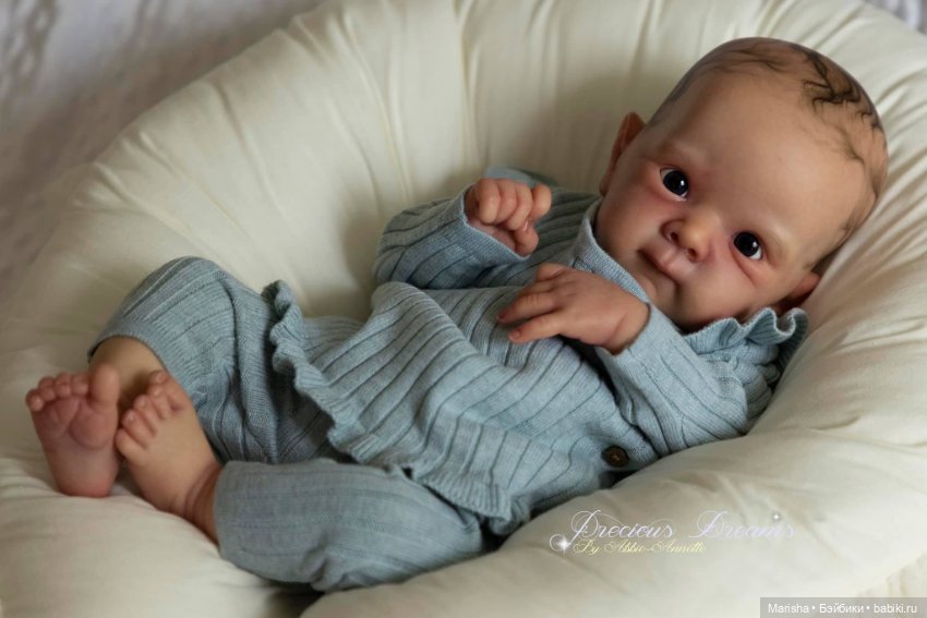 Bettie скульптора Adrie Stoete, автор прототипа Abbie Annette