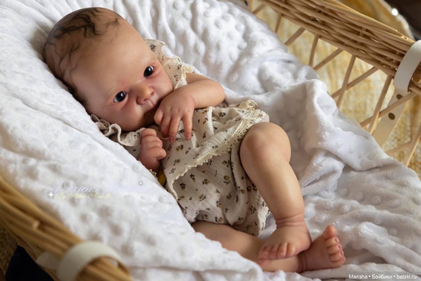 Bettie скульптора Adrie Stoete, автор прототипа Abbie Annette