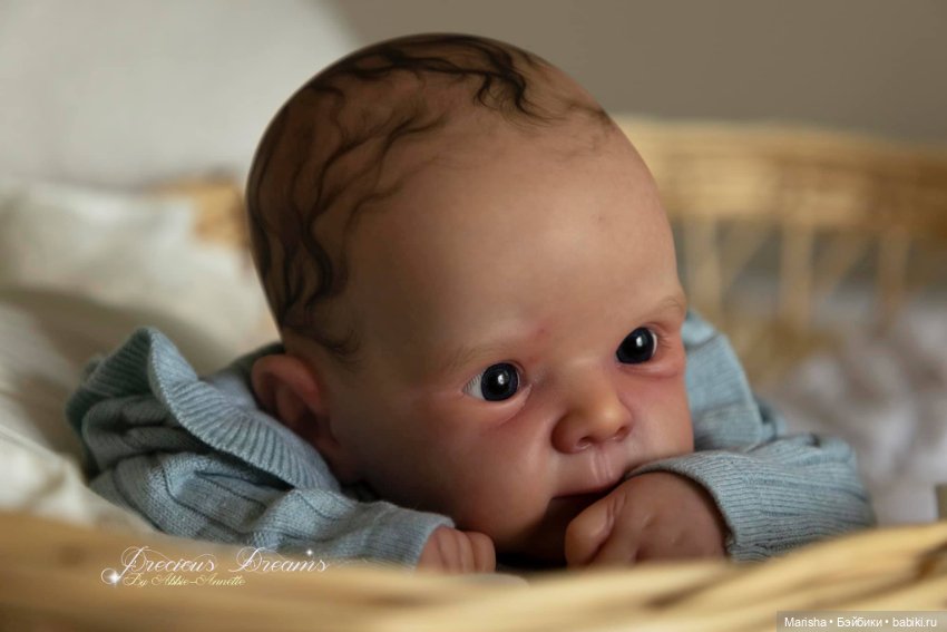 Bettie скульптора Adrie Stoete, автор прототипа Abbie Annette