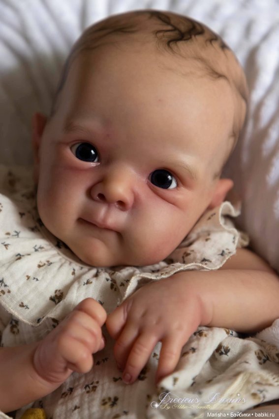 Bettie скульптора Adrie Stoete, автор прототипа Abbie Annette