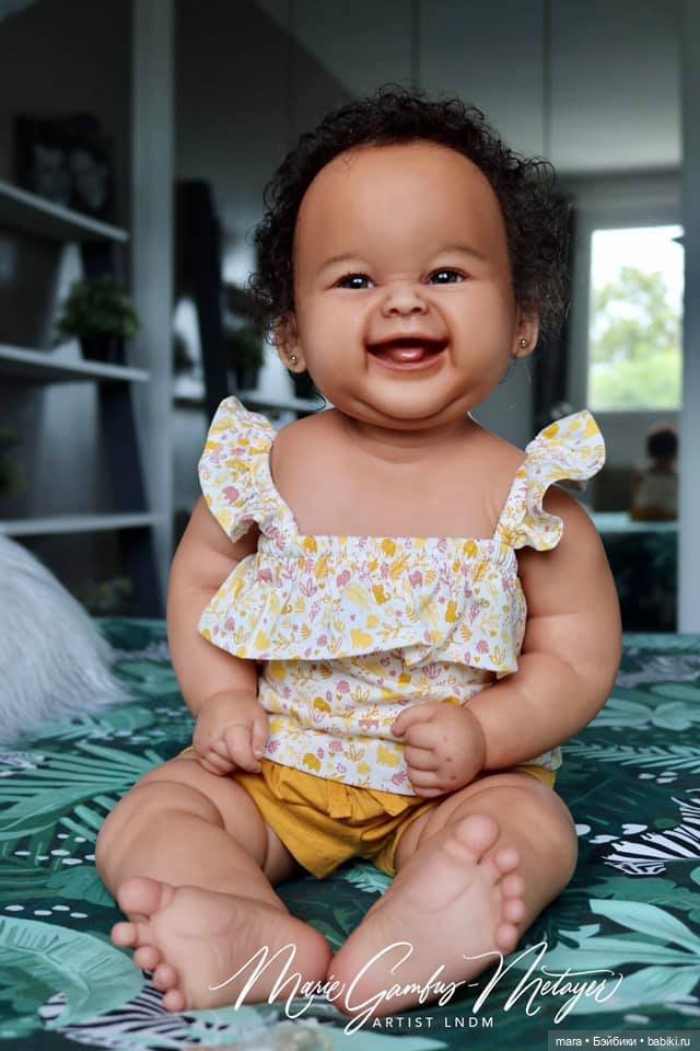 Soleil скульптора Ping Lau, автор прототипа Marie Metayer