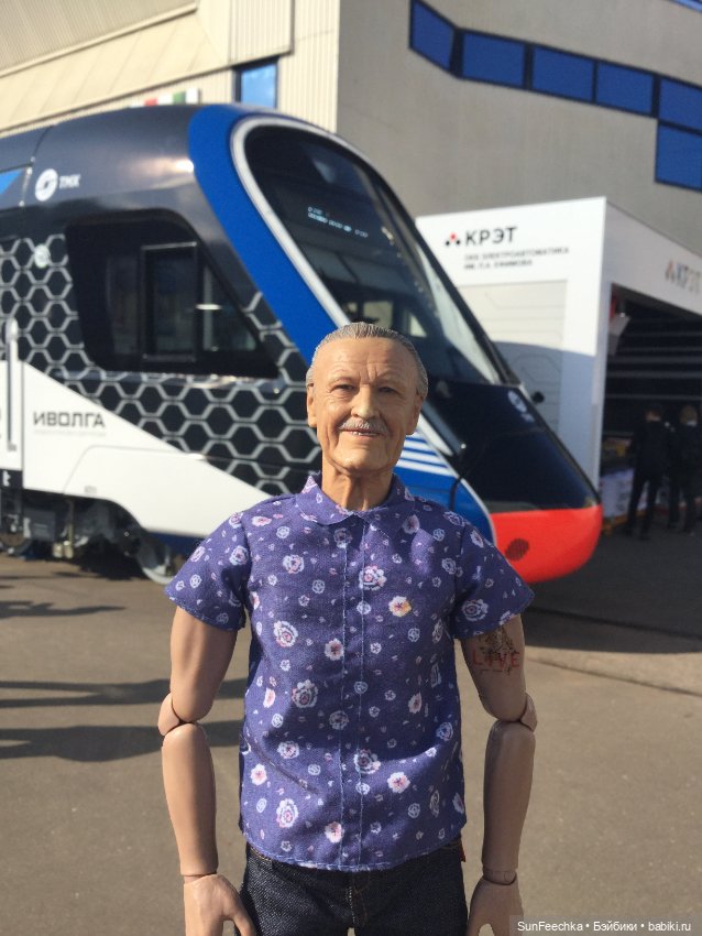 Матвей Сергеевич на международном железнодорожном салоне экспо 2021 (фото 3)