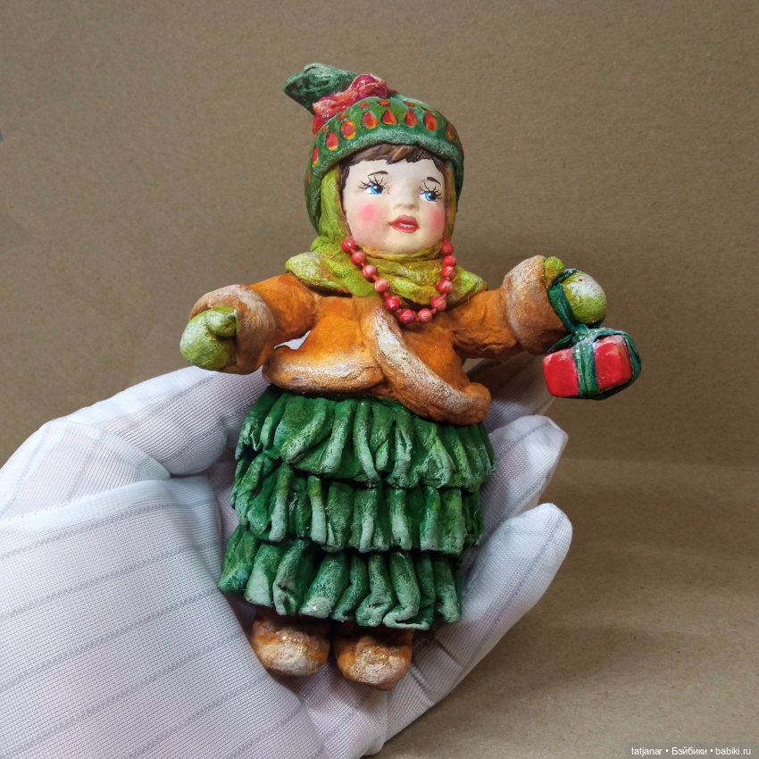 Ватная девочка в костюме елочки на елочку (фото 6)