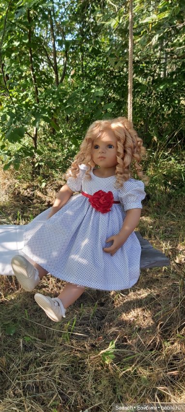 "Во дворе скрипят качели..." (фото 2)