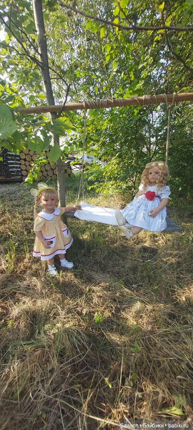 "Во дворе скрипят качели..." (фото 3)