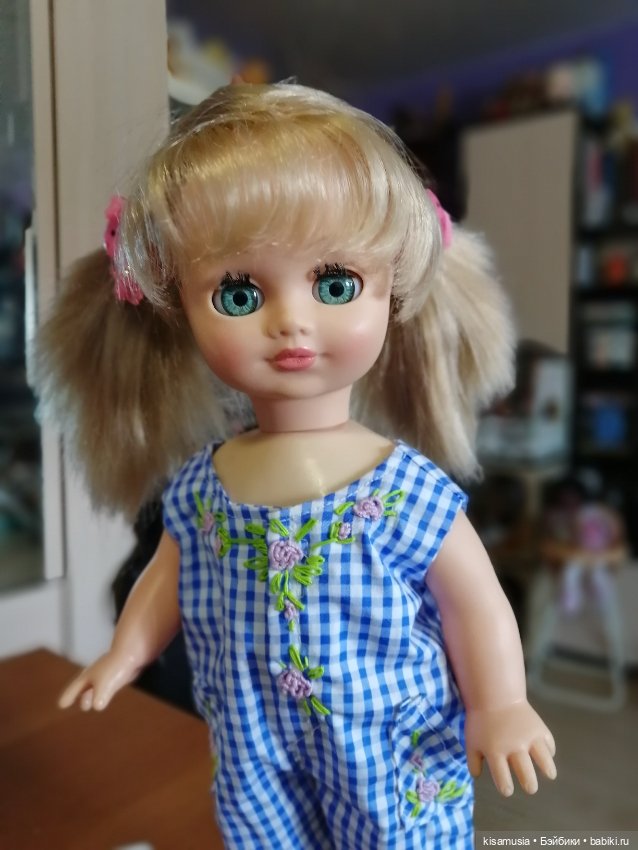 Ещё одна брошенная куколка от фабрики "Весна"