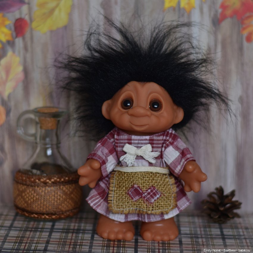 Тролличка с блошиного рынка