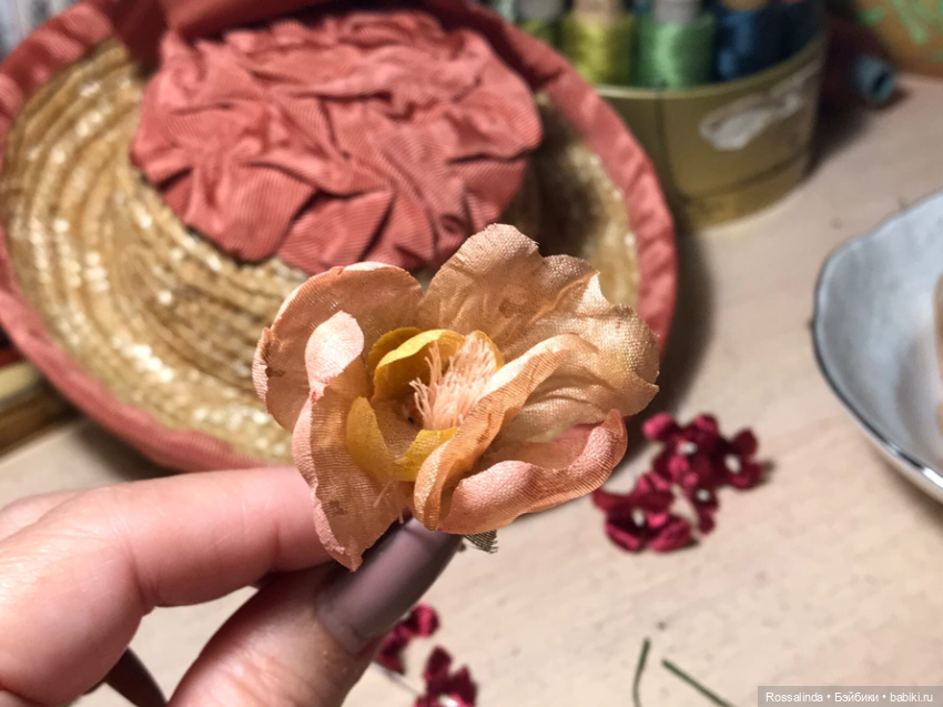 Наряд для Бусинки — Редкие антикварные куклы и реплики: воск