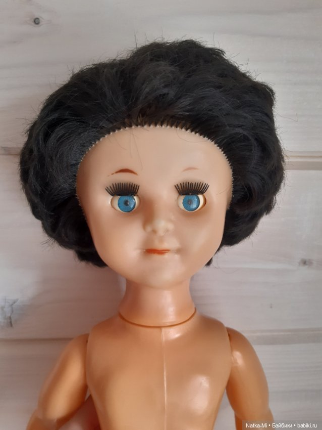 Опознать двух девочек из СССР (фото 3)